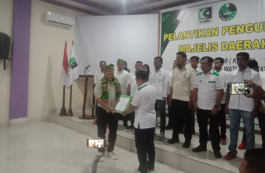 Pengurus MD KAHMI dan Forhati Muna Barat Resmi Dilantik