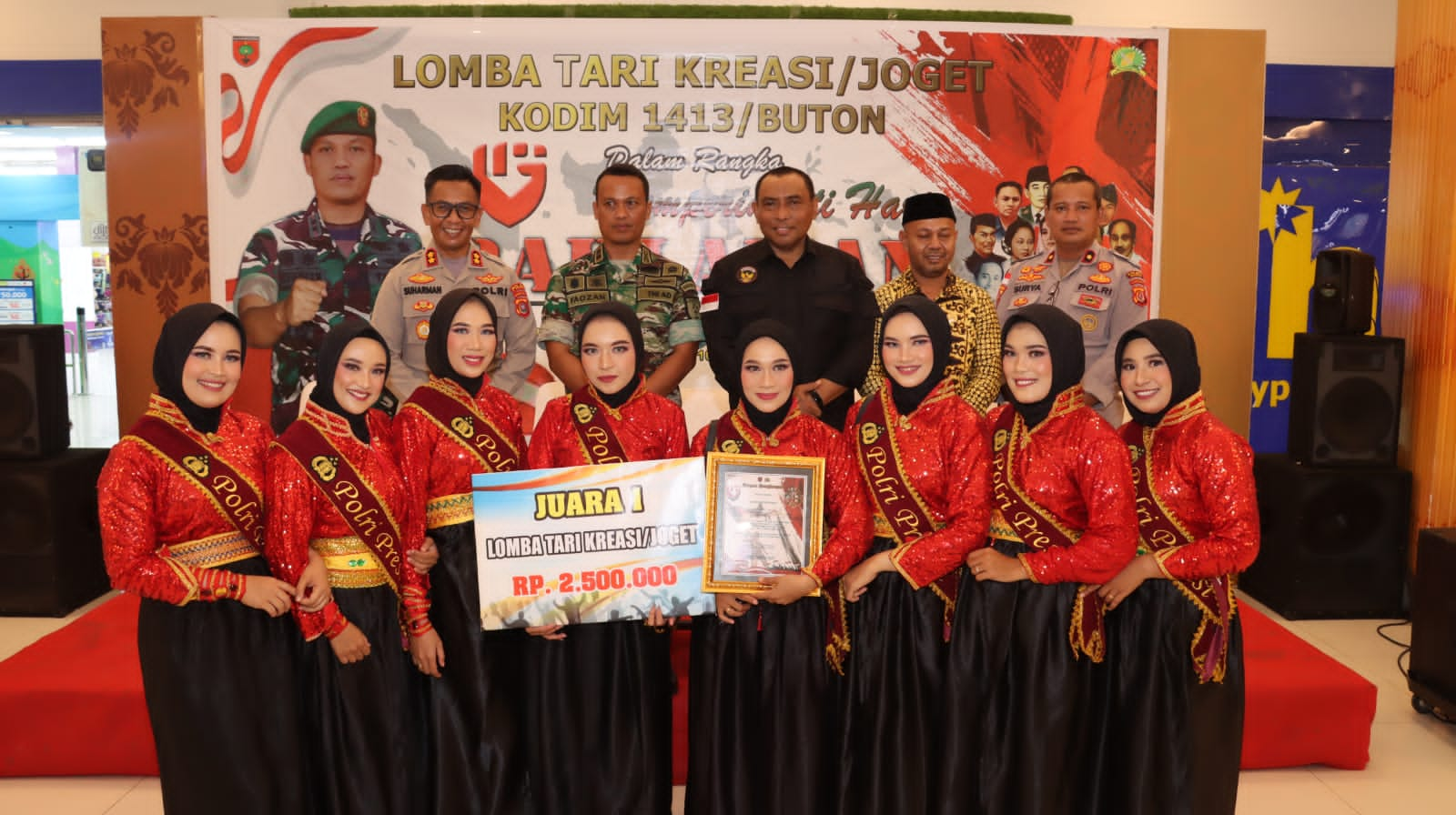 Polwan Polres Baubau Juara I Lomba Tari Kreasi yang Digelar Kodim Buton