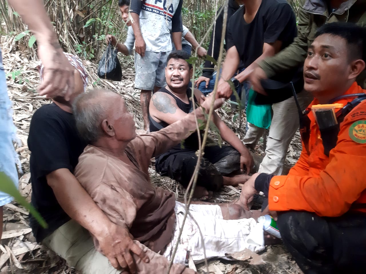Tim SAR Kendari Berhasil Temukan Warga Hilang di Hutan Alioka Lalonggaluku