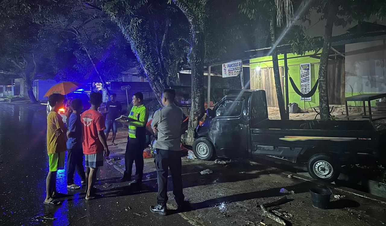 Mobil Pick Up Alami Kecelakaan Tunggal di Puuwatu, Satu Orang Meninggal Dunia