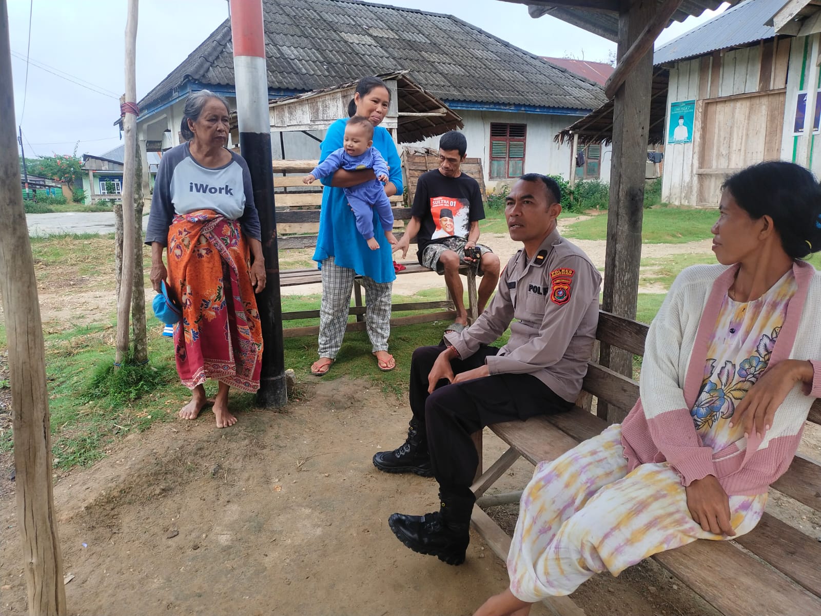 Wujudkan Situasi Kamtibmas Kondusif, Polsek Angata Gelar Sambang Desa