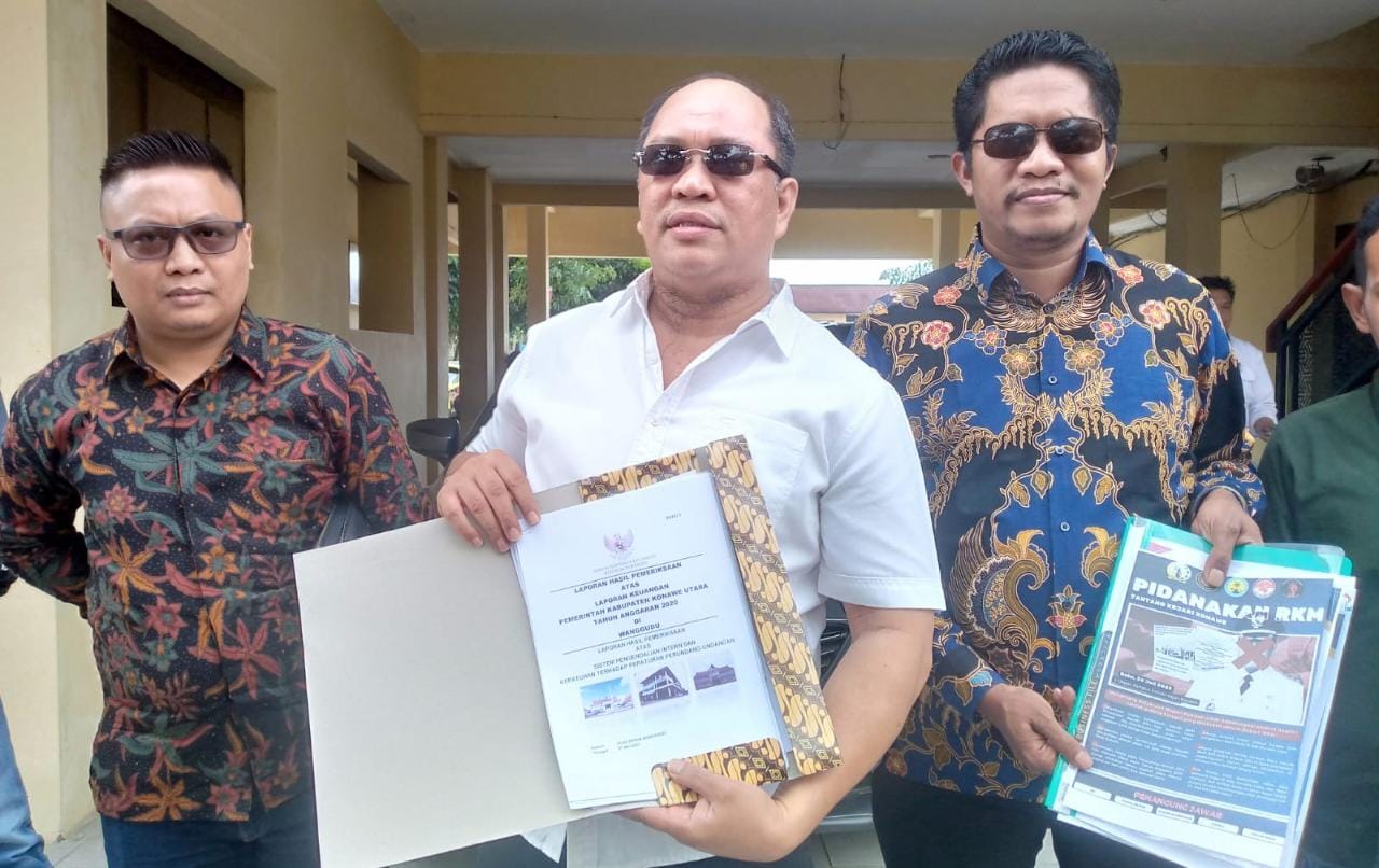 Merasa Nama Baiknya Dicemarkan, Ruksamin Serahkan Bukti ke Polda Sulawesi Tenggara