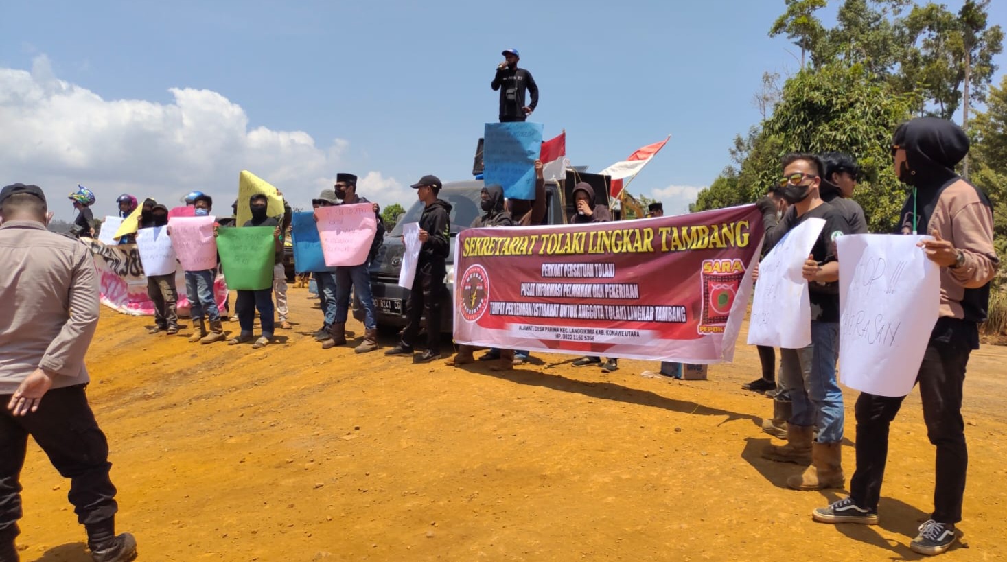 Polemik Lahan, Tolaki Lingkar Tambang Konawe Utara Demo PT KDI