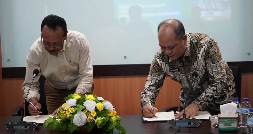 Setelah Unair Surabaya, Bupati Ruksamin Teken MoU dengan Unusa dan Unesa