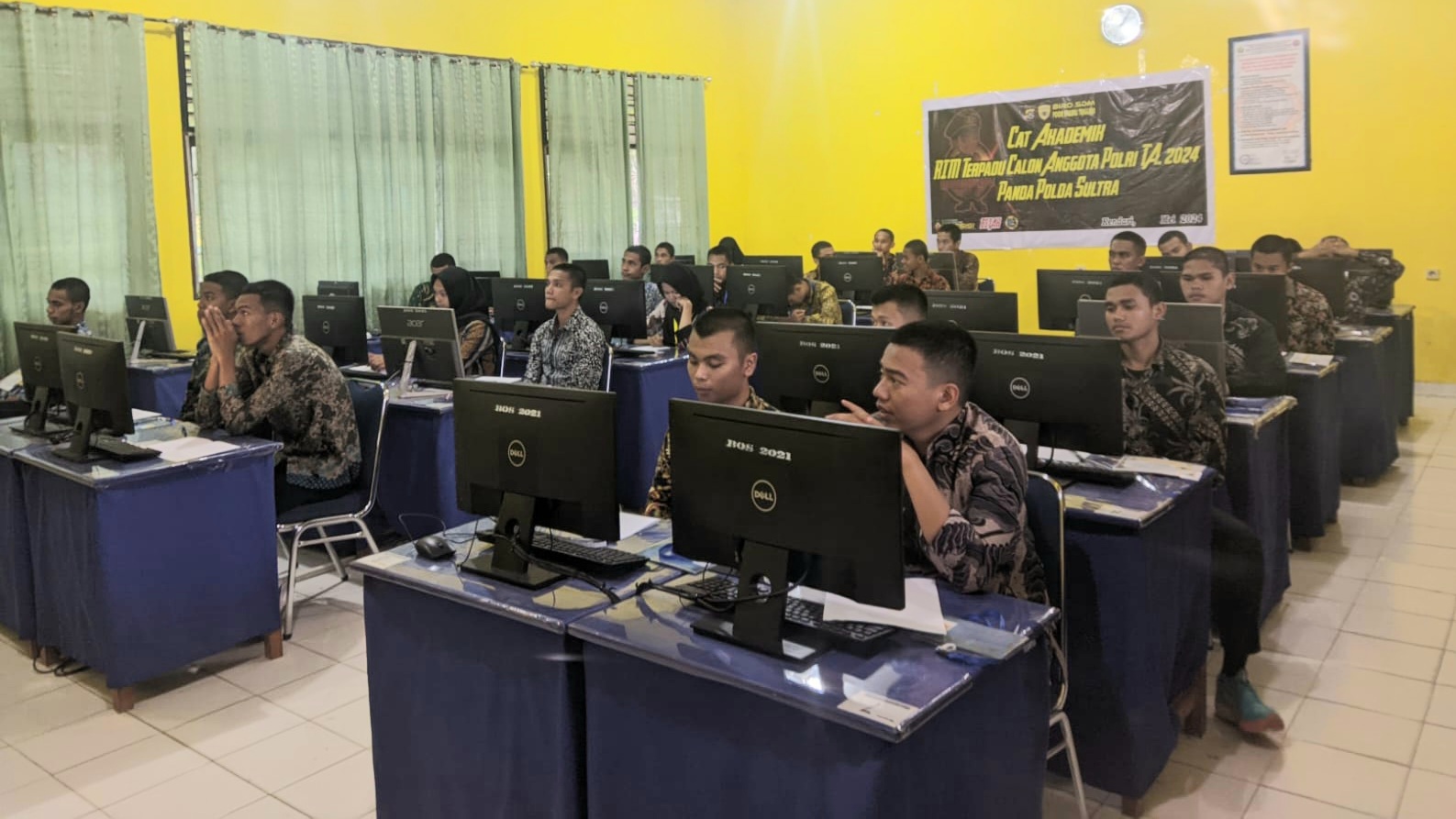 Kuota Penerimaan Bintara Polri 2024 Merata 17 Kabupaten Kota, Polda Sultra Diapresiasi Kerukunan Keluarga Bajo