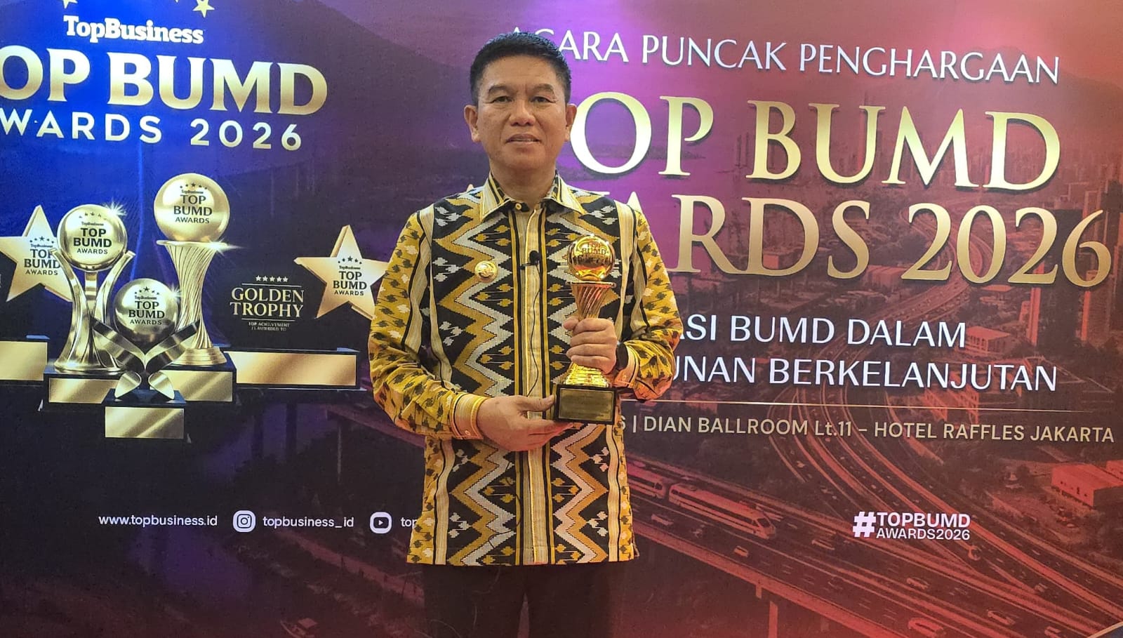 Dari Konsel ke Panggung Nasional, Irham Kalenggo Sabet Top Pembina BUMD 2026