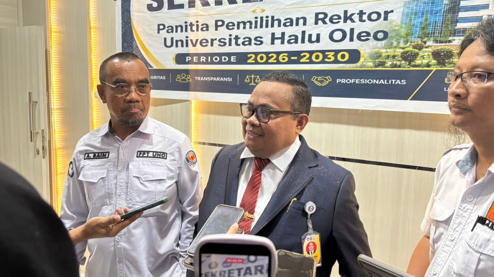 Prof Ruslin Resmi Daftar Calon Rektor, Siap Antar UHO Lebih Maju dan Berdaya Saing