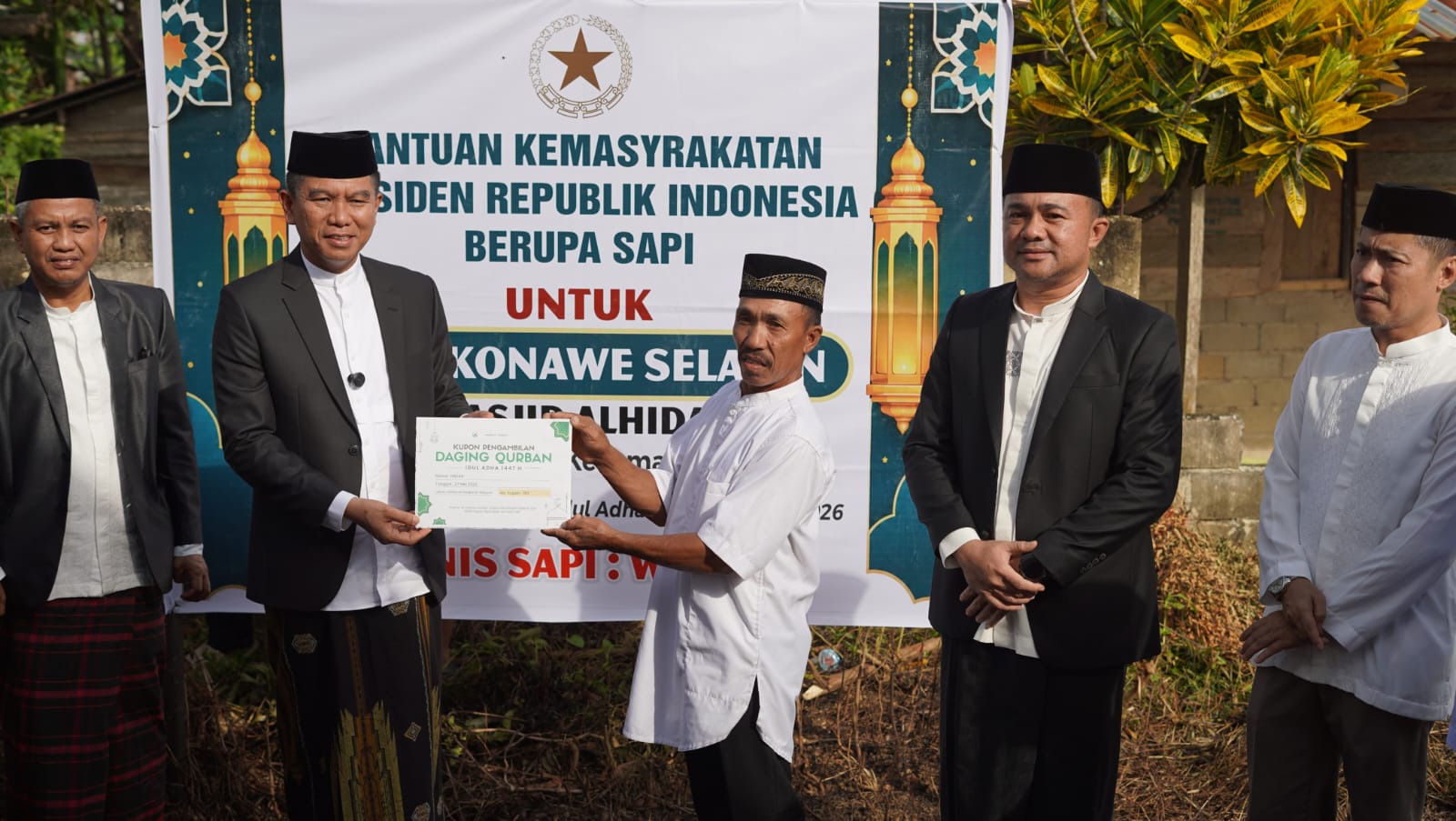 Iduladha 1447 Hijriah, Pemkab Konsel Salurkan Sapi Kurban Bantuan Presiden Prabowo di Kelurahan Potoro