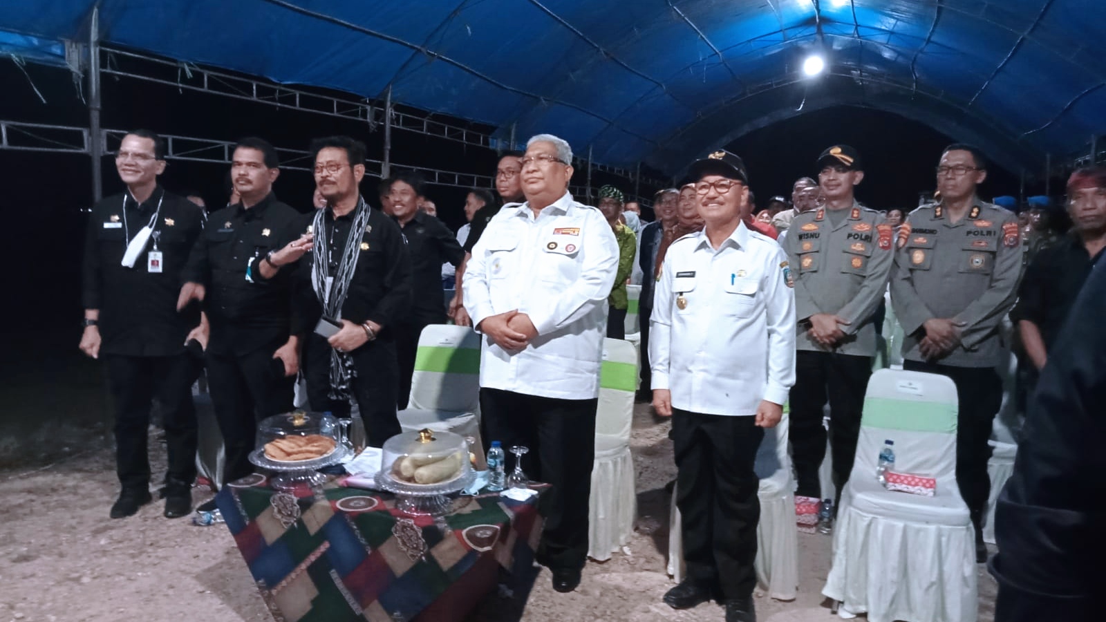 Dorong Peningkatan Pertanian Sultra, Mentan SYL Tanam Padi Malam-malam di Konda