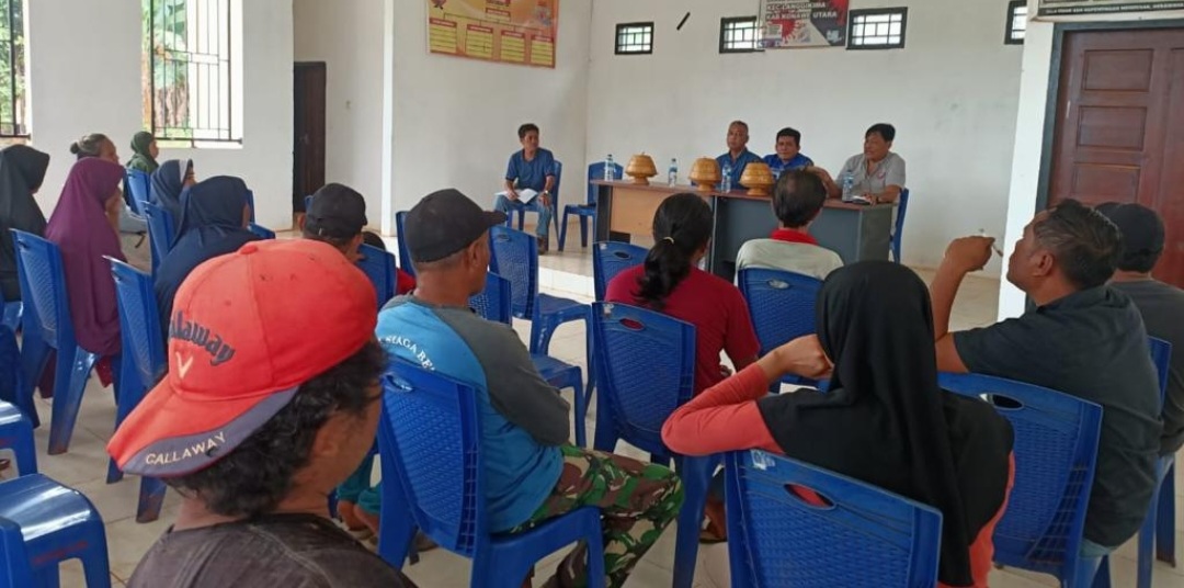 PT Wisnu Mandiri Batara Berbagi Dana CSR pada Warga Dua Desa di Konut