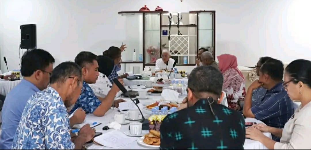 Sekda Sultra Pimpin Rapat Teknis Pengendalian Inflasi Daerah