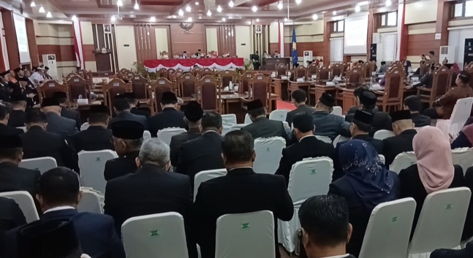 DPRD Sultra Sebut Ekonomi Stabil, IPM dan Tingkat Pengangguran Terbuka Naik