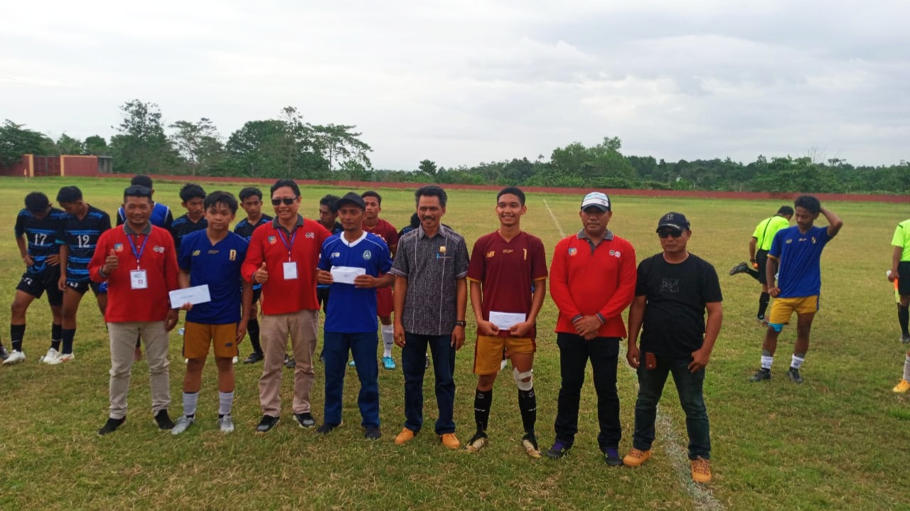 Askab PSSI Konsel Target Emas Pada Porprov di Baubau - Buton