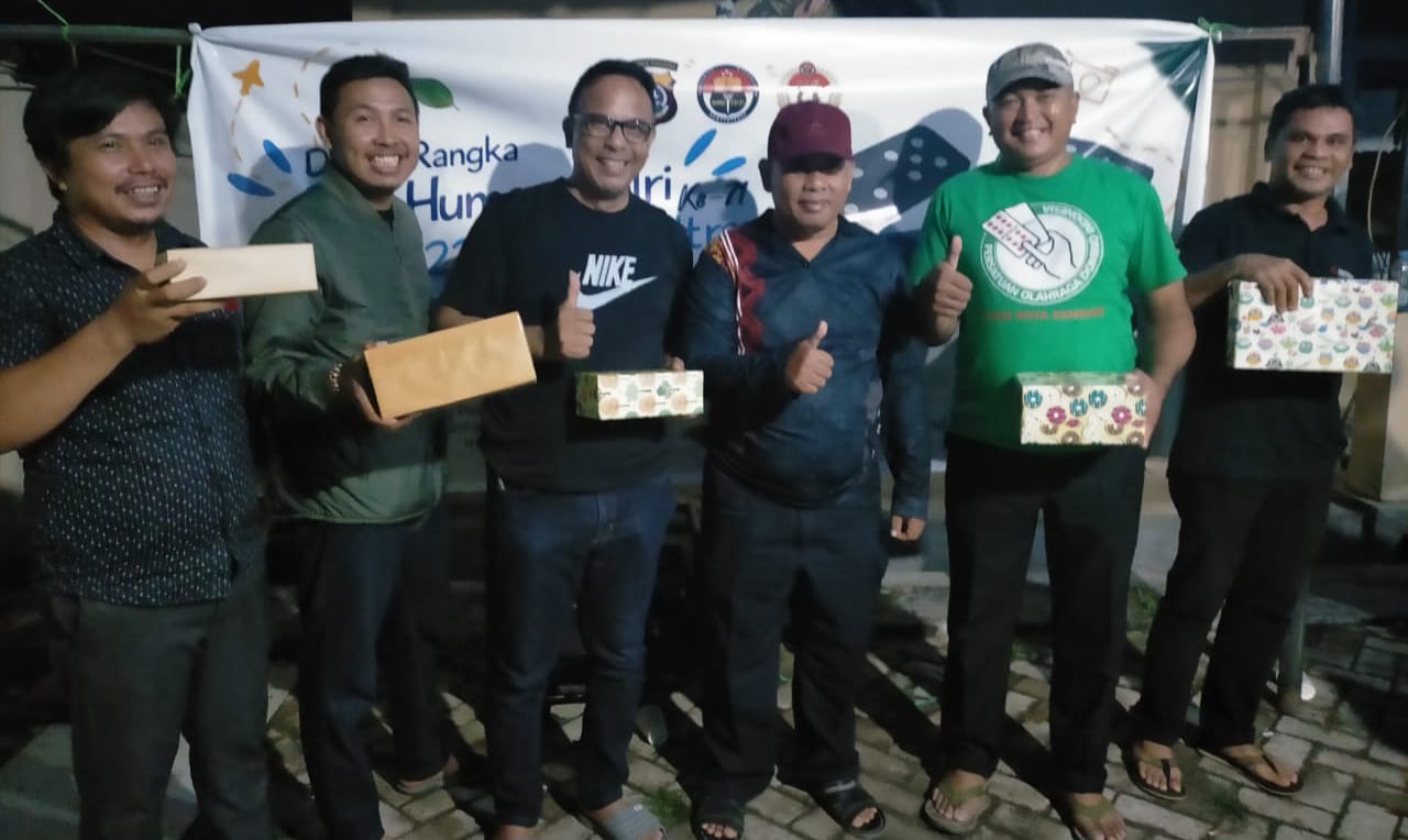 Lomba Domino HUT Humas Polri di PWI Sultra, Pasangan Jafrun - Dandi Jawara