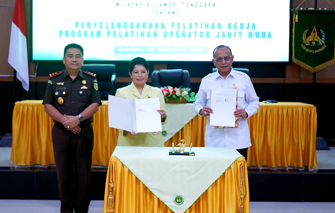 IAD Sultra dan BPVP Kendari Teken MoU Pelatihan Menjahit