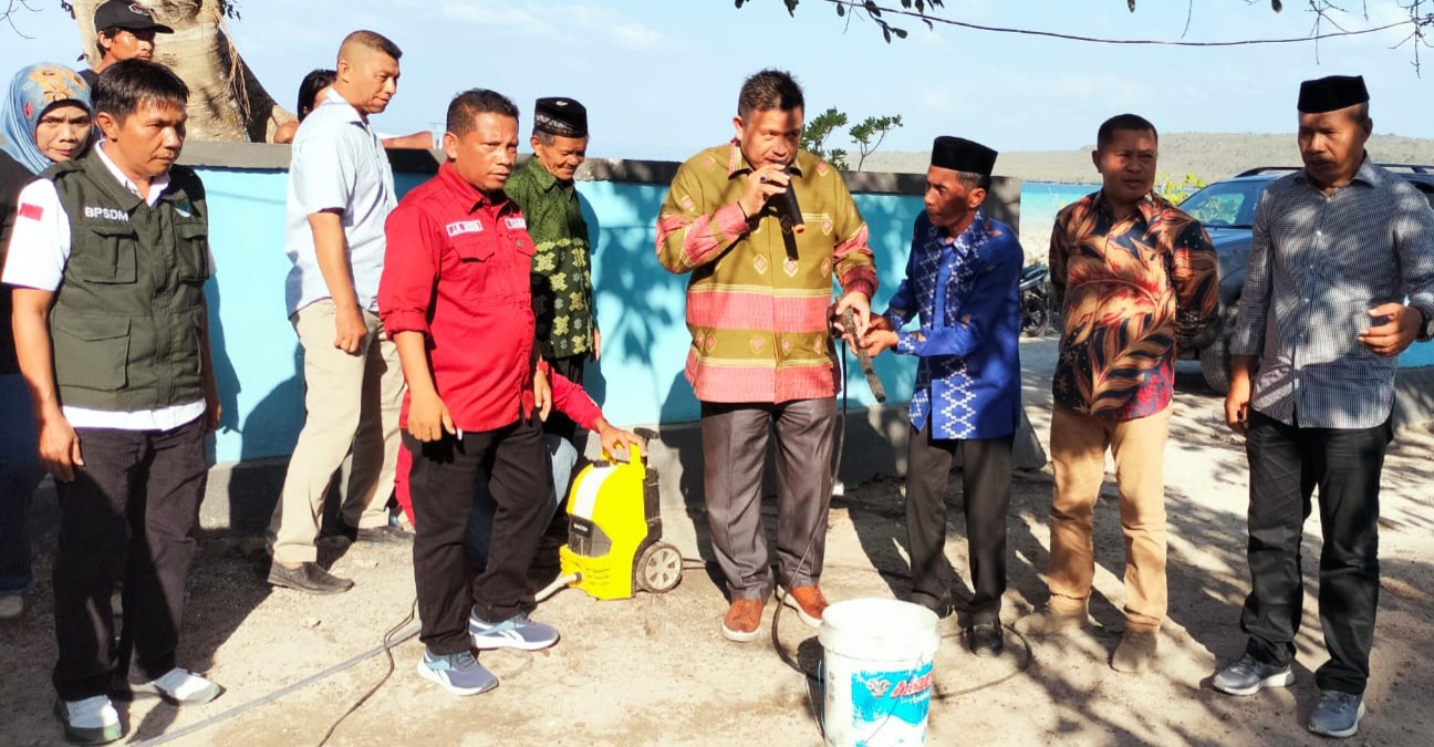 Resmikan Fasilitas Air Bersih di Tongkuno, Bupati Muna: Apa yang Menjadi Harapan Masyarakat Kita Wujudkan