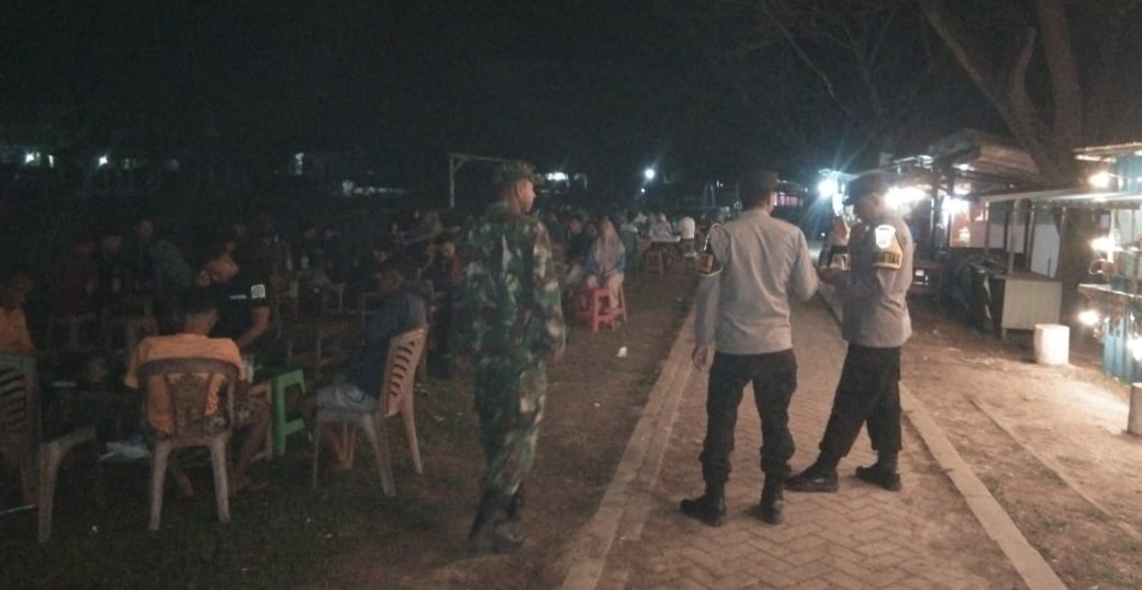 Ciptakan Kamtibmas Kondusif Jelang Pemilu 2024, Polres Konawe Selatan Patroli Bersama TNI