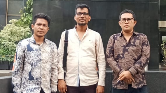 Tim Kuasa Hukum Bupati Muna, L.M Rusman Emba