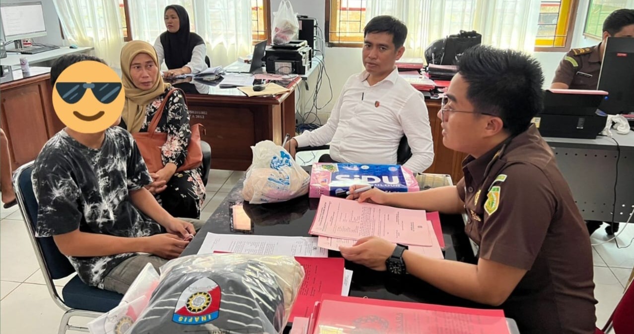 Polsek Laonti Serahkan Tersangka Asusila Anak di Bawah Umur ke Kejari Konawe Selatan