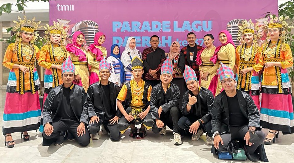 Parade Lagu Daerah ke-37, Sulawesi Tenggara Raih Penghargaan dari TMII Kategori Penyanyi Unggulan