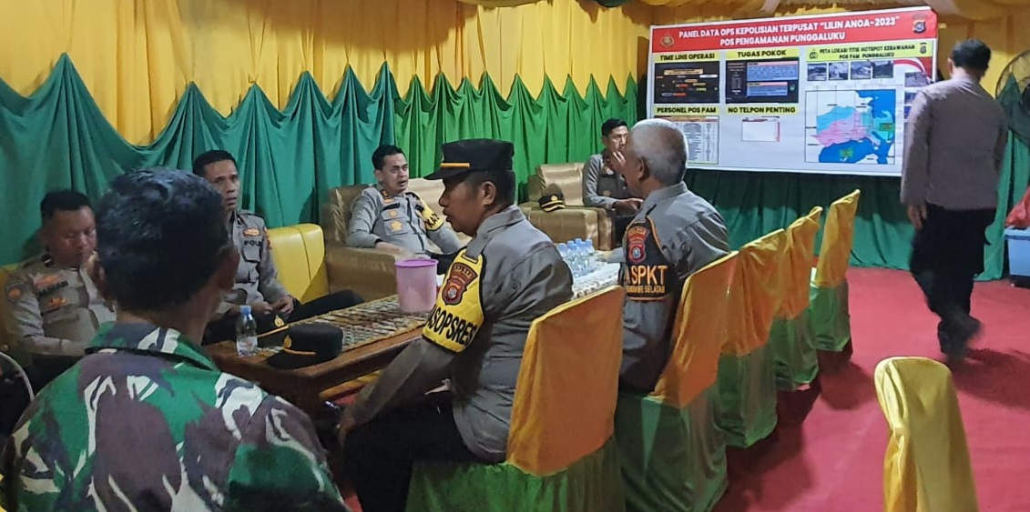 Cek Pos Pengamanan Operasi Lilin Anoa 2023, Kapolres Konawe Selatan Ingatkan Kewaspadaan