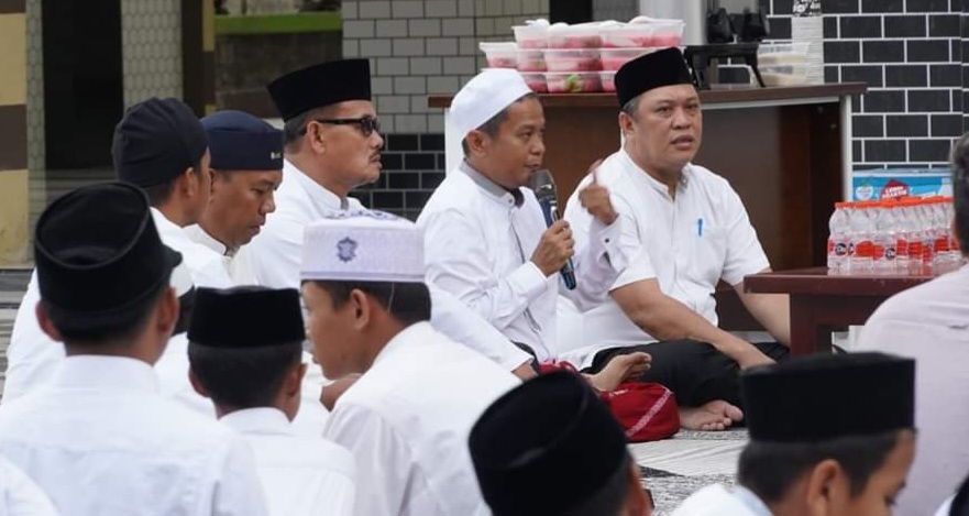 Ramadan ke-7, Bupati Ruksamin Bukber Bersama Keluarga Besar Pondok Pesantren Al-Askar Kendari