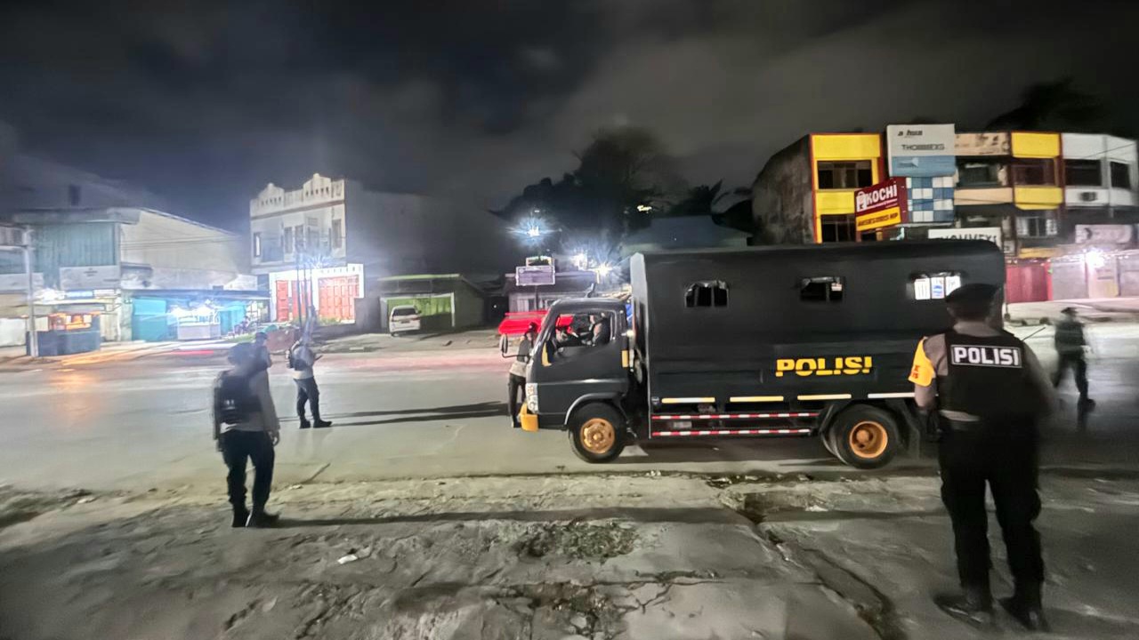 Personel Operasi Cipkon Polda Sultra Gelar Patroli Skala Besar di Kota Kendari