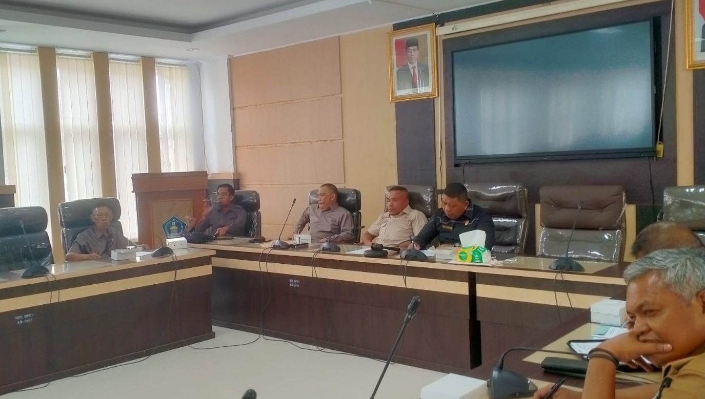 Bahas Persoalan Banjir Lumpur di Watulondo dan Punggolaka, DPRD Kota Kendari Hearing Bersama LBH HAMI