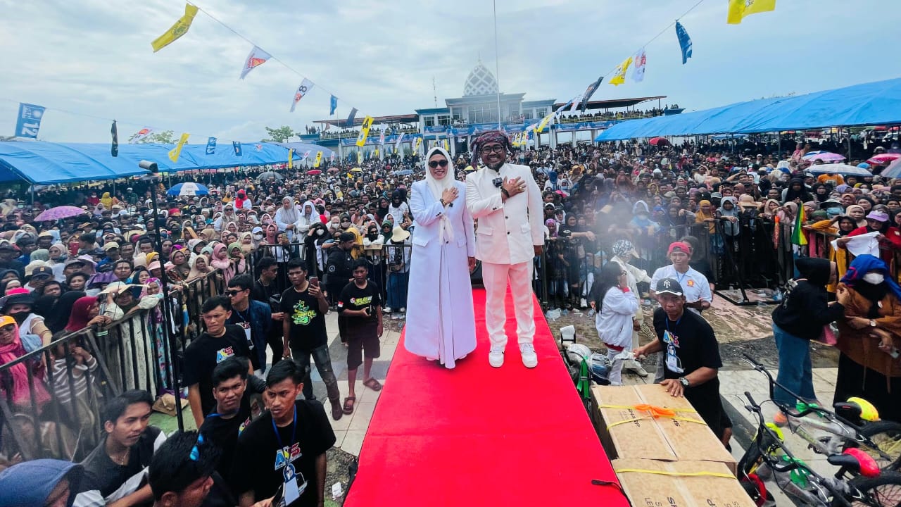 Deklarasi Pasangan Andi Nirwana-Heryanto Dihadiri Ribuan Pendukung: Bombana Maju Masyarakatnya Sejahtera
