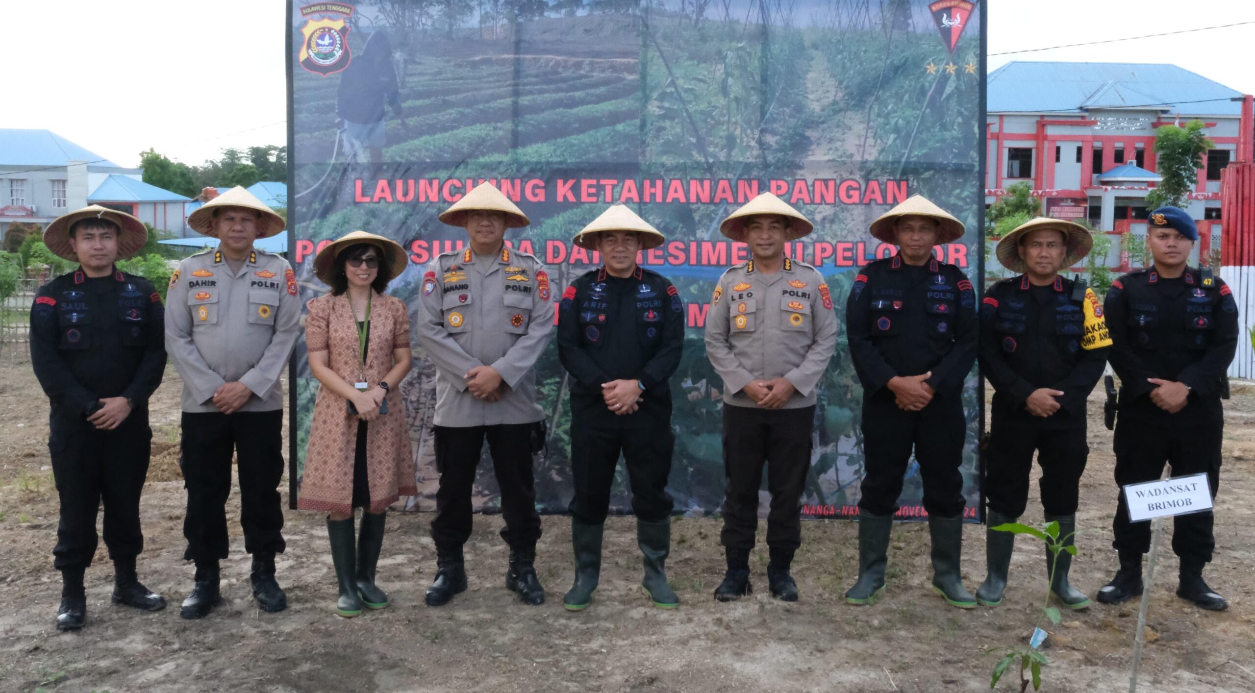 Polda Sultra Bersama Resimen II Pelopor Pasukan Brimob II Launching Program Ketahanan Pangan