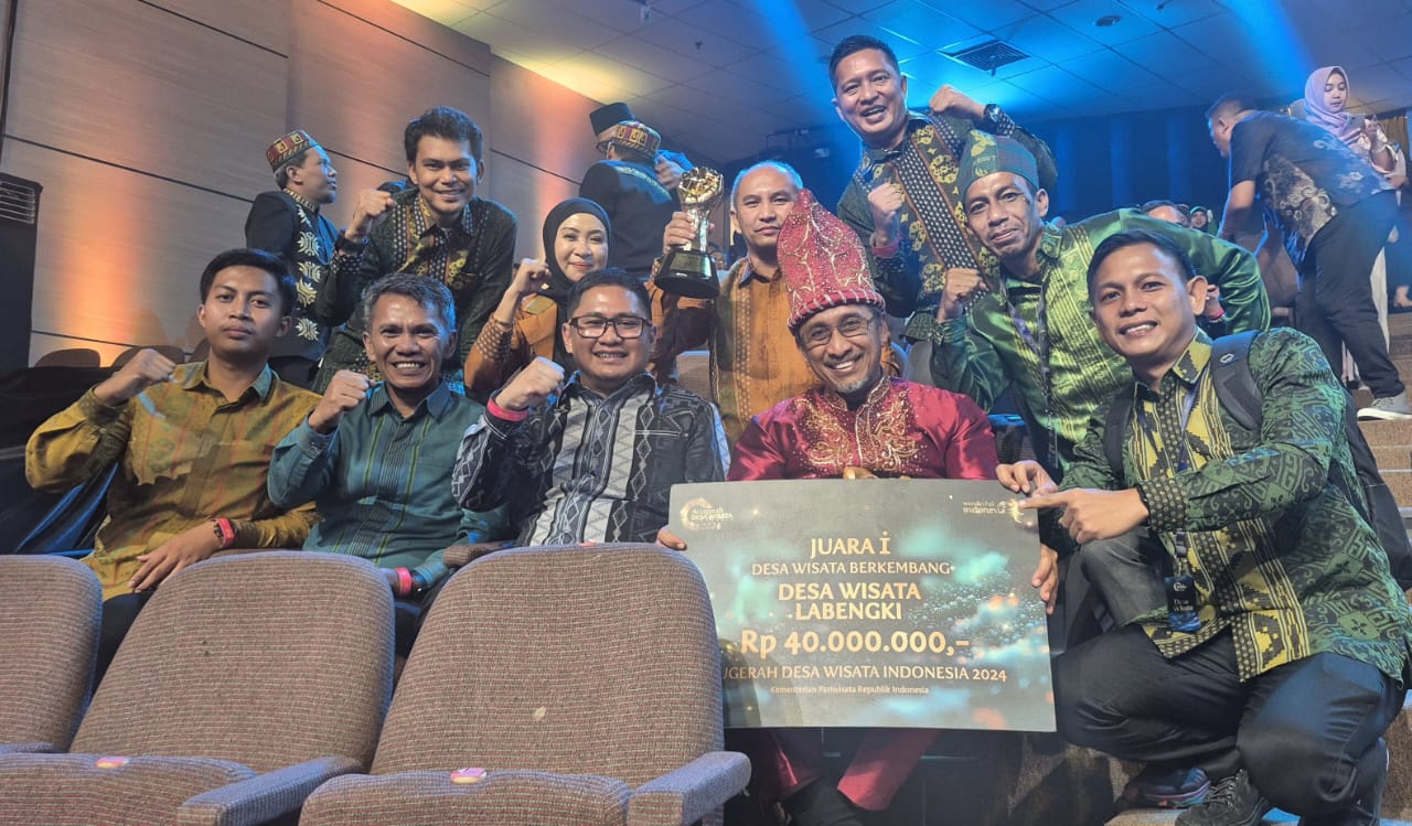 Labengki Juara ADWI 2024 Kategori Desa Wisata Berkembang