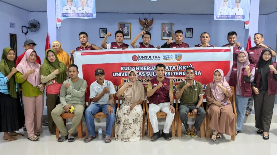 Mahasiswa KKN FH Unsultra Gelar PKM Pentingnya Pendaftaran Hak Atas Tanah di Moramo Utara
