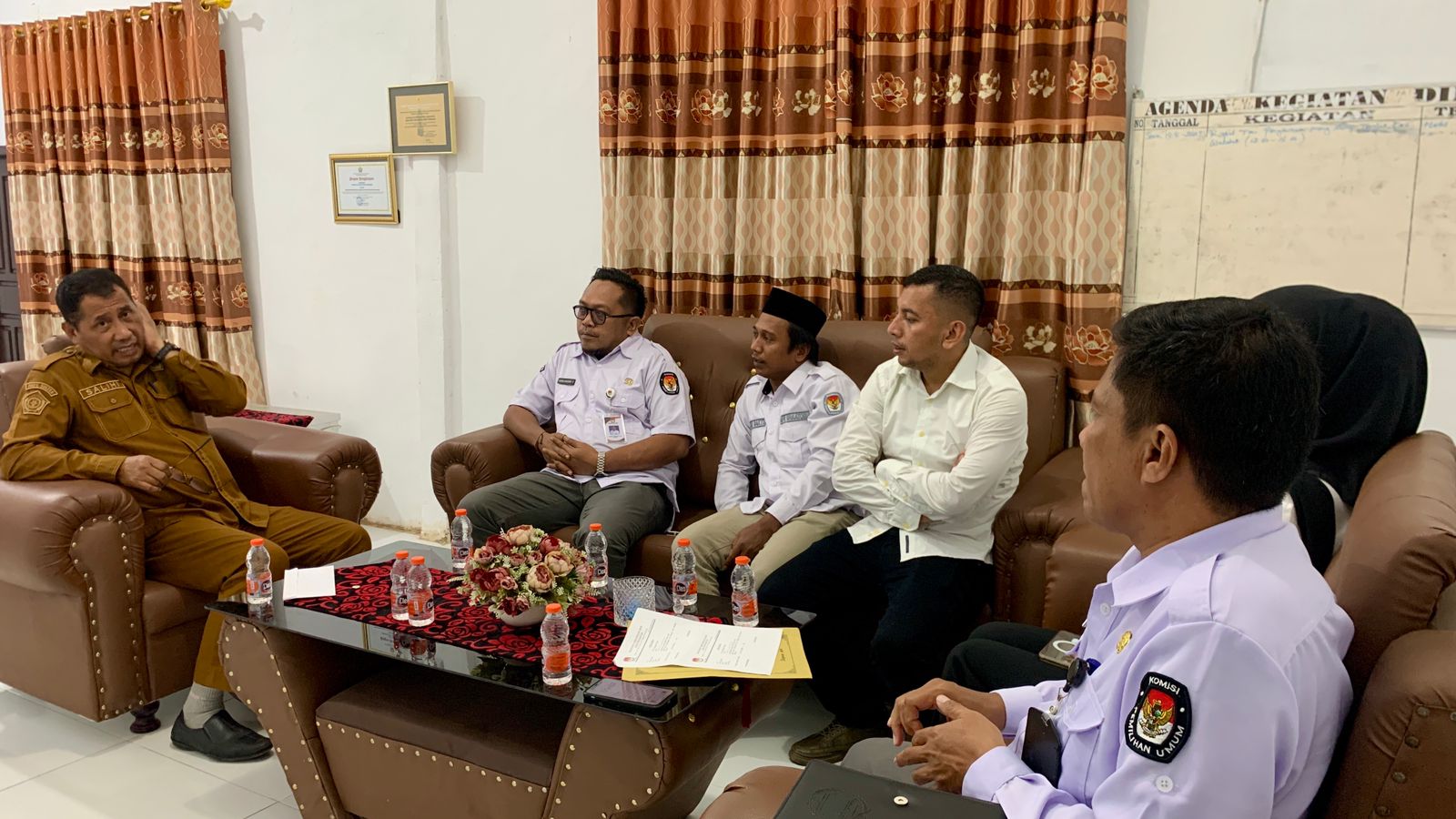 Sukseskan PDPB 2025, KPU Wakatobi Koordinasi ke Disdukcapil