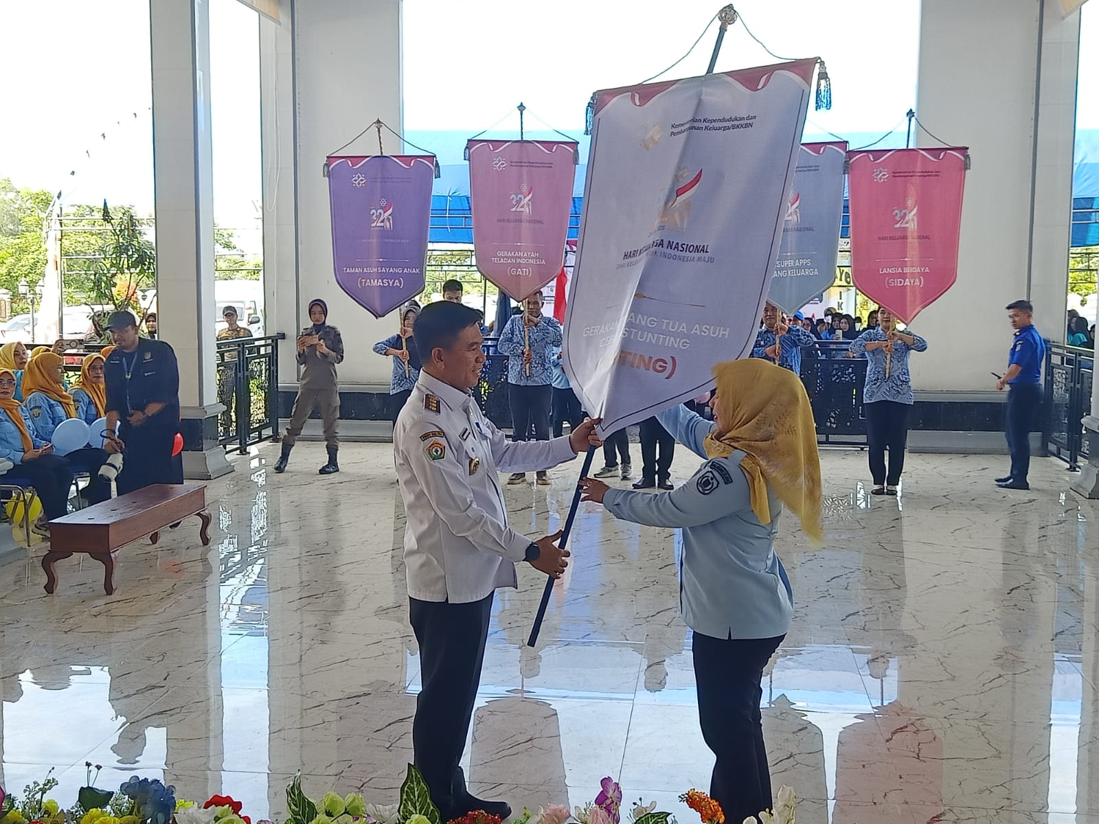 Peringati Harganas ke-32, DPPKB Konawe Selatan Gelar Kirab Bangga Kencana Konsel Setara