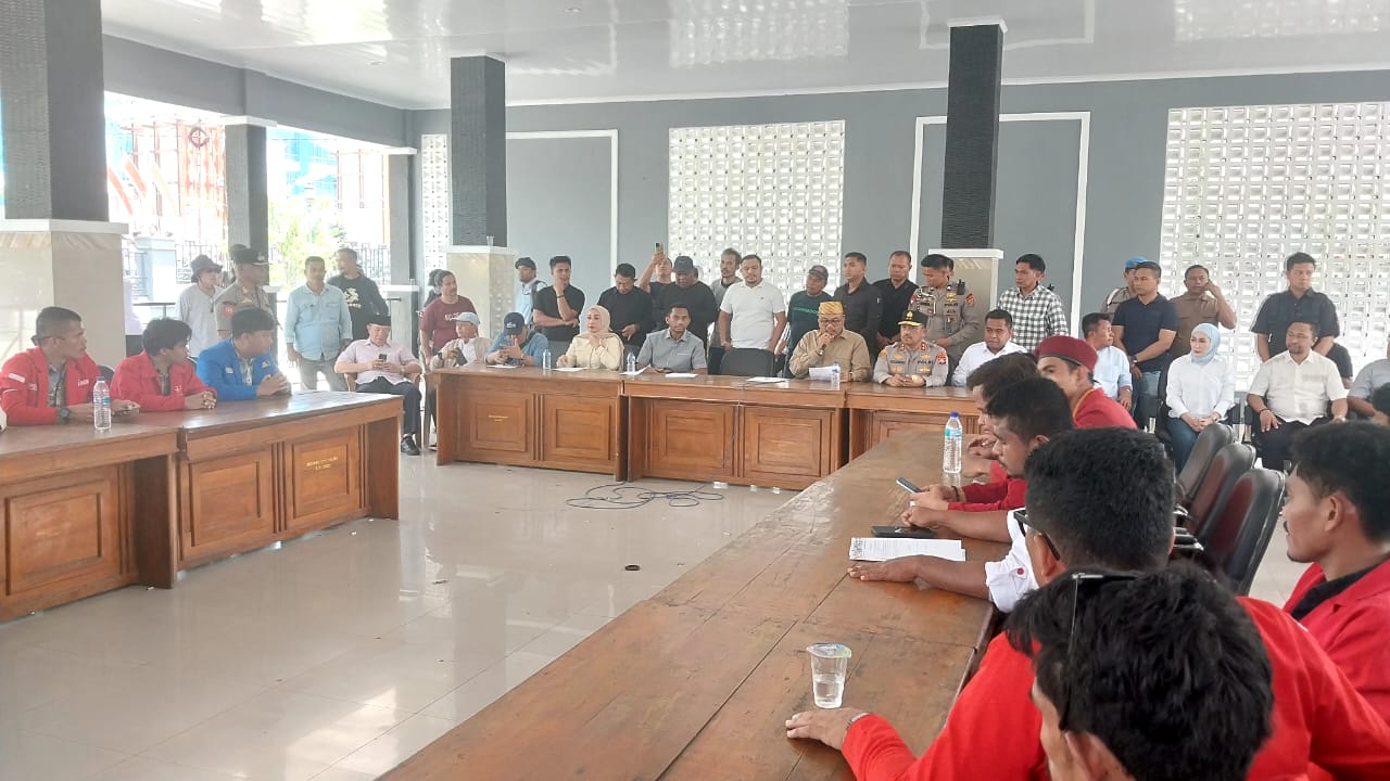 Ketua DPRD dan Kapolda Sultra Janji Teruskan Aspirasi Cipayung Plus ke Pusat