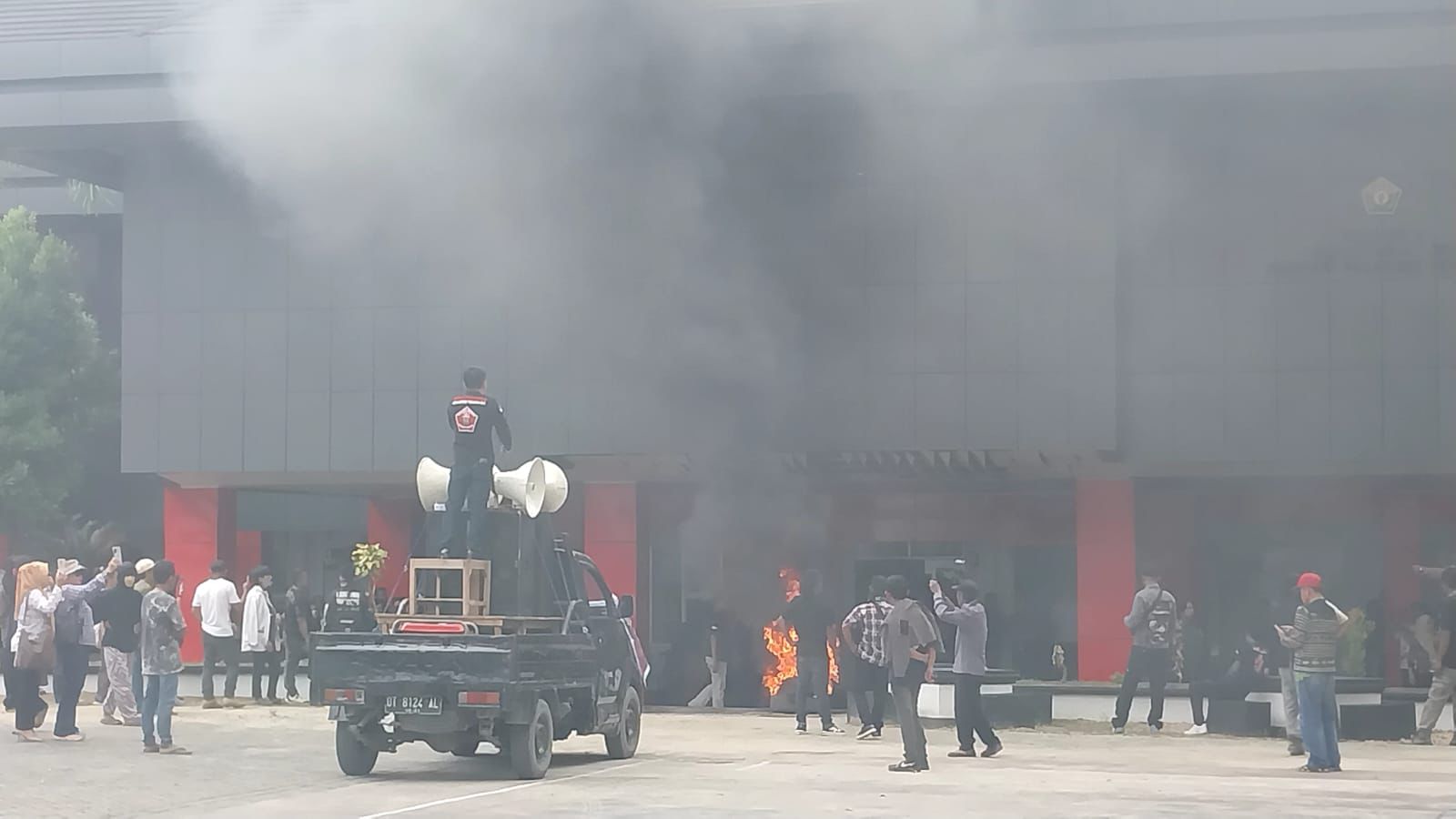 Diduga Serobot Lahan, PMT Sultra Desak Penghentian Aktivitas PT Tambang Matarape Sejahtera dan PT Starget Fasifik Resouce di Matarape