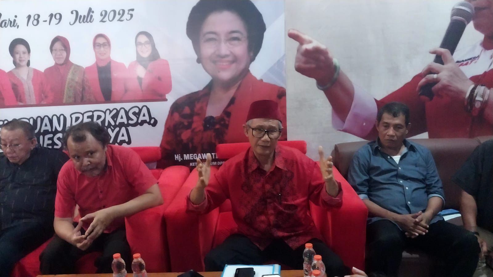 PDIP Sultra Soroti Aktivitas Tambang PT TMS dan SFR di Matarape, Lukman Abunawas: Masyarakat Adat Hanya Dapat Lumpur dan Debu