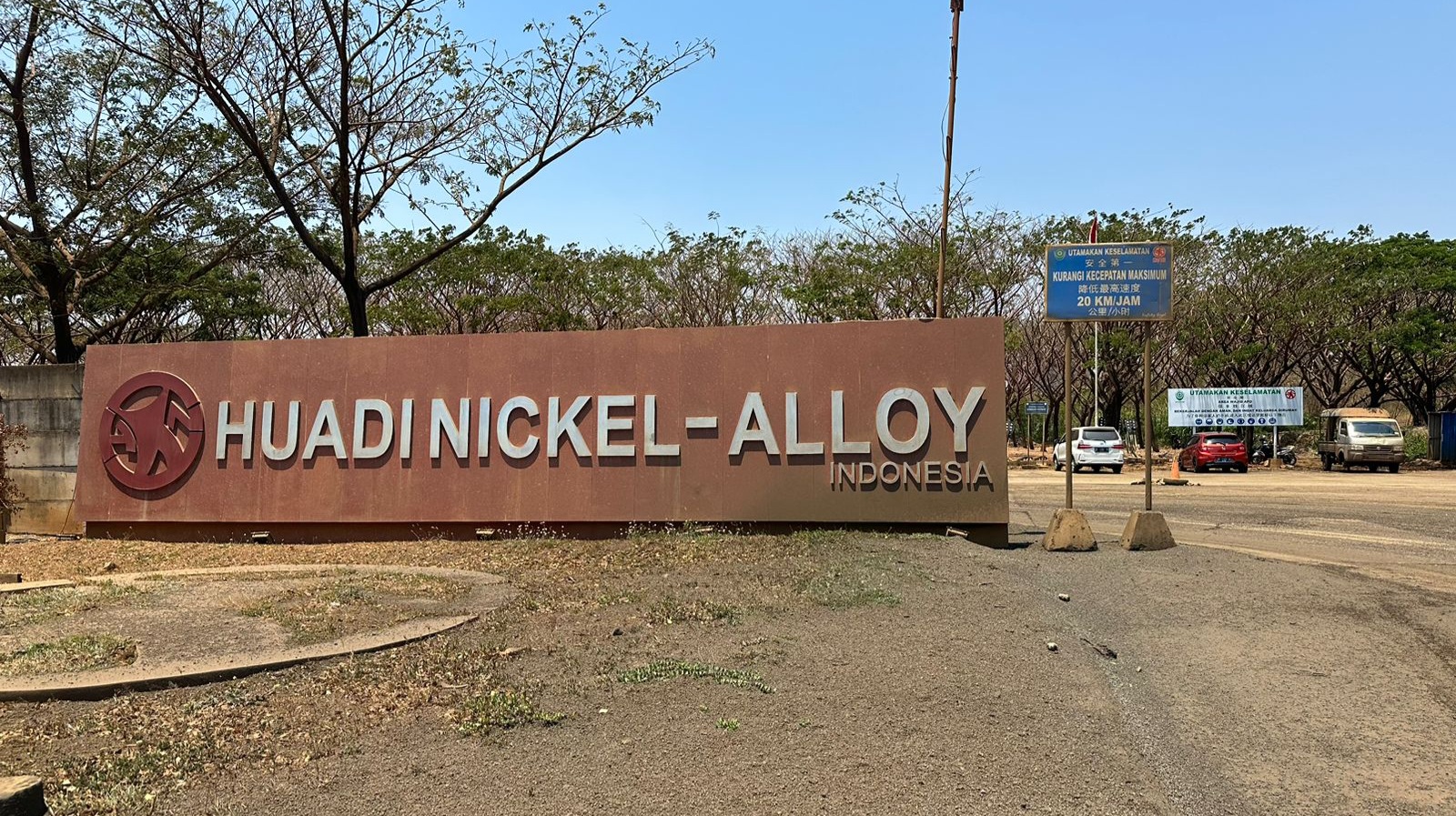 Fakta Sidang Tambang Kolut, Smelter PT Huadi Nickel Alloy Indonesia Beli Puluhan Tongkang Nikel Ilegal