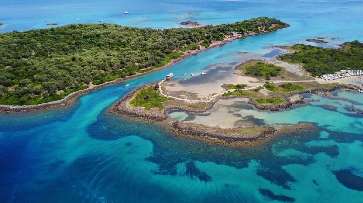 Dinamika Tambang di Pulau Kecil, PERMATA Indonesia: Regulasi yang Kabur, Investasi Terancam