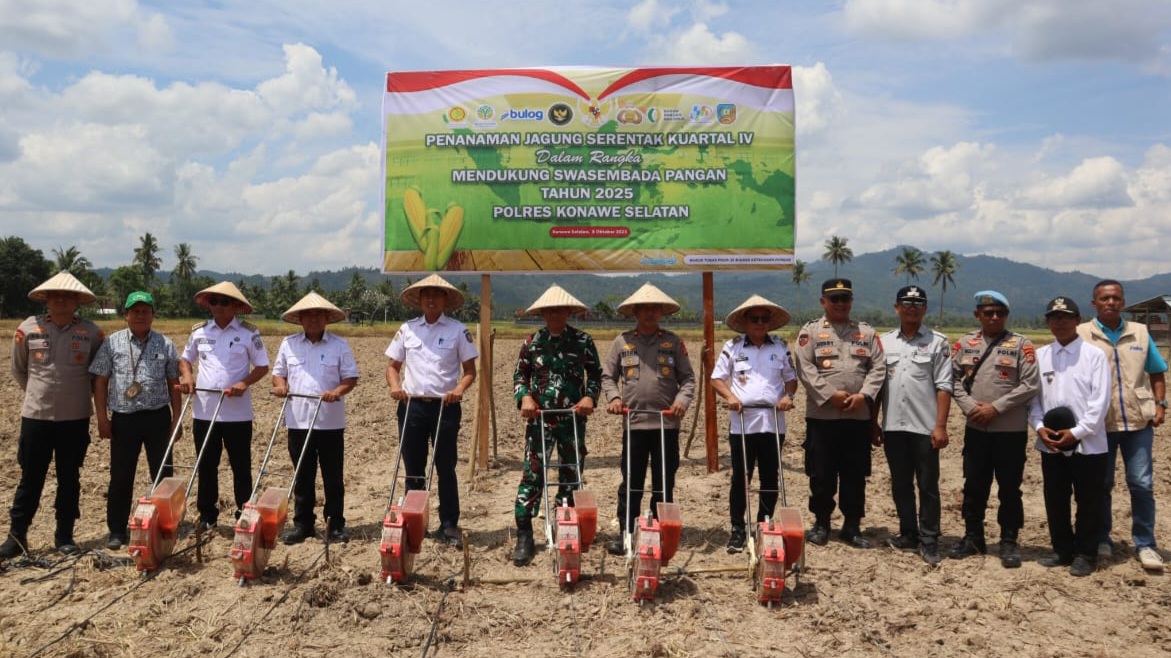 Dorong Kemandirian Pangan Daerah, Polres dan Pemkab Konsel Tanam Jagung di Lalembuu