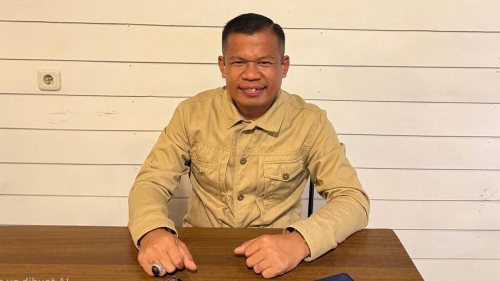 Camat Kadia Kota Kendari Akui Foto di Atlas Beach Bali, Kenang-Kenangan Usai Kegiatan Dinas Camat Kadia Kota Kendari Akui Foto di Atlas Beach Bali, Kenang-Kenangan Usai Kegiatan Dinas