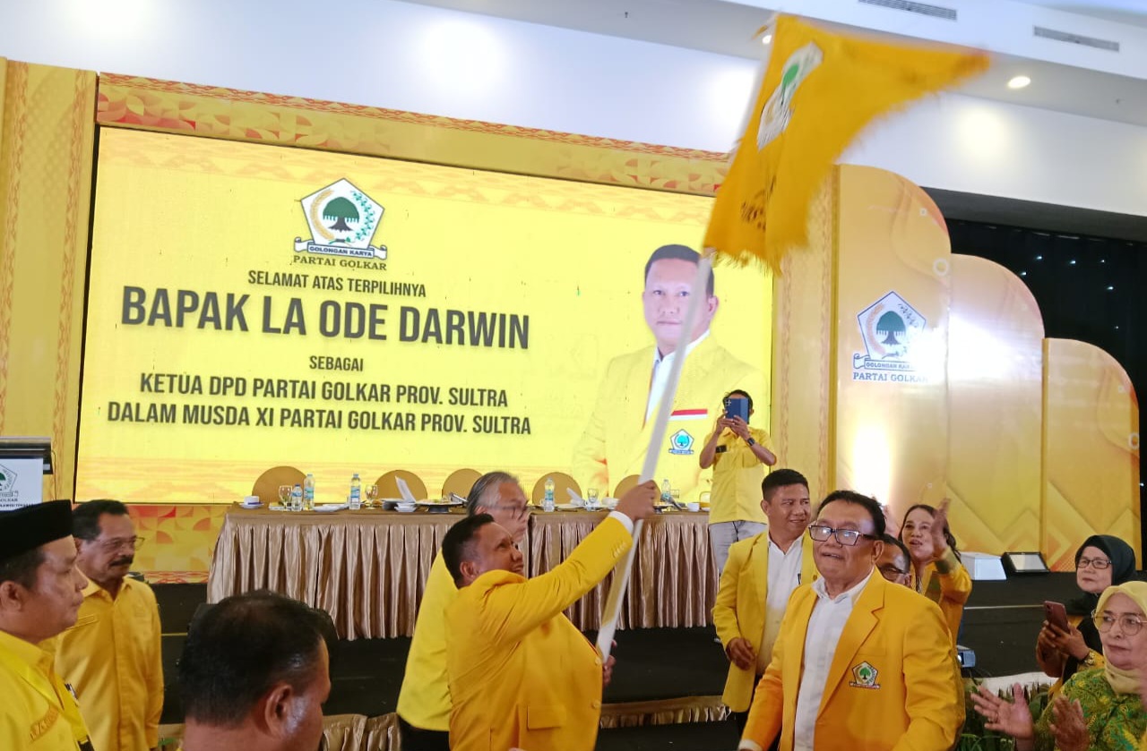 La Ode Darwin Terpilih Aklamasi Nahkodai Golkar Sultra Periode 2025-2030