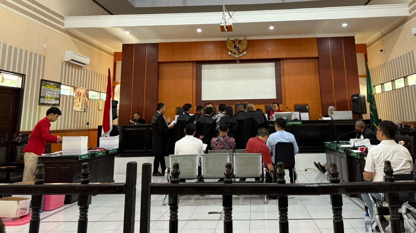 Sidang Dugaan Korupsi Tambang, JPU Diminta Hadirkan Kepala Wilker Kolaka Utara dan Anaknya