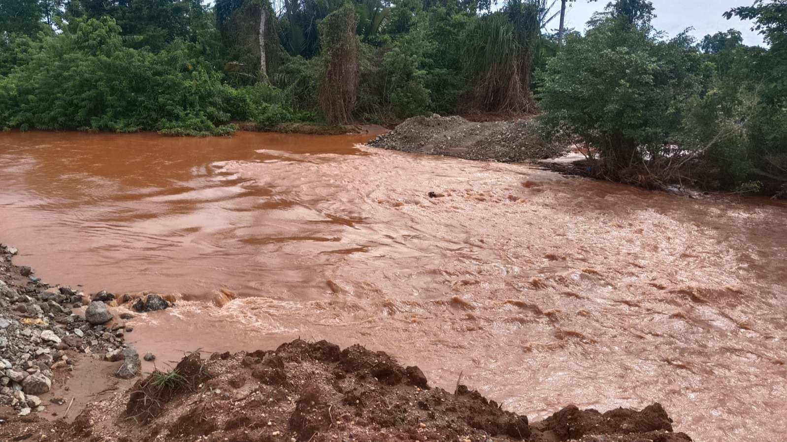 Banjir Lumpur di Pomalaa, WALHI Sultra Tuding PT Vale dan PT IPIP Abaikan Izin Lingkungan