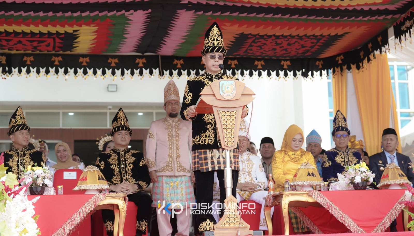 ASR Hadiahkan Pengaspalan Jalan Lalembuu di HUT ke-23 Konawe Selatan