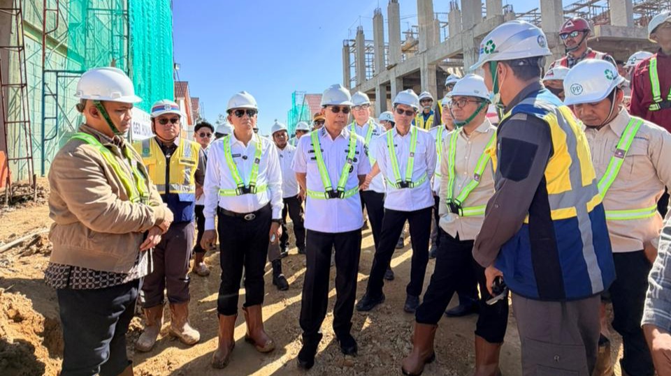 Gubernur Sultra dan Bupati Konsel Kompak Sambut Kunker Menteri Dikti Sainstek di SMA Garuda Konda