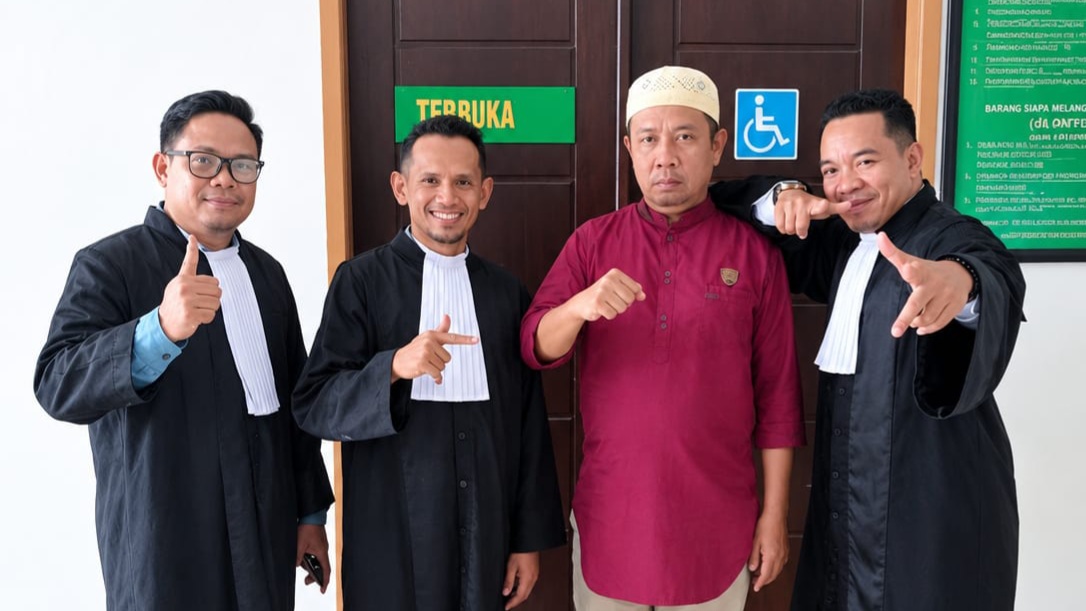 Sinergi LBH HAMI Buton dan Muna Berbuah Putusan Bebas di PN Raha