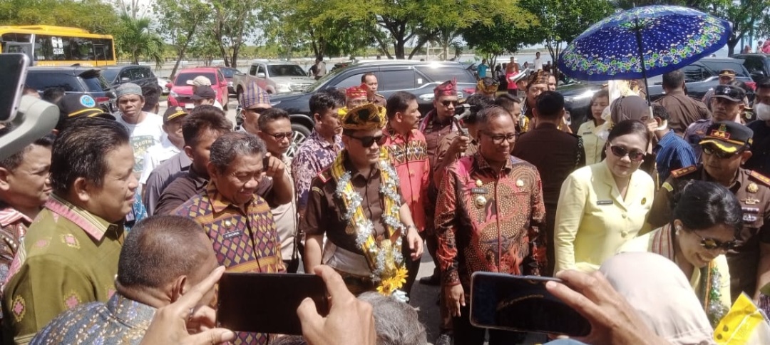 Kunker di Muna, Kajati Sultra Dijemput Langsung Dua Bupati