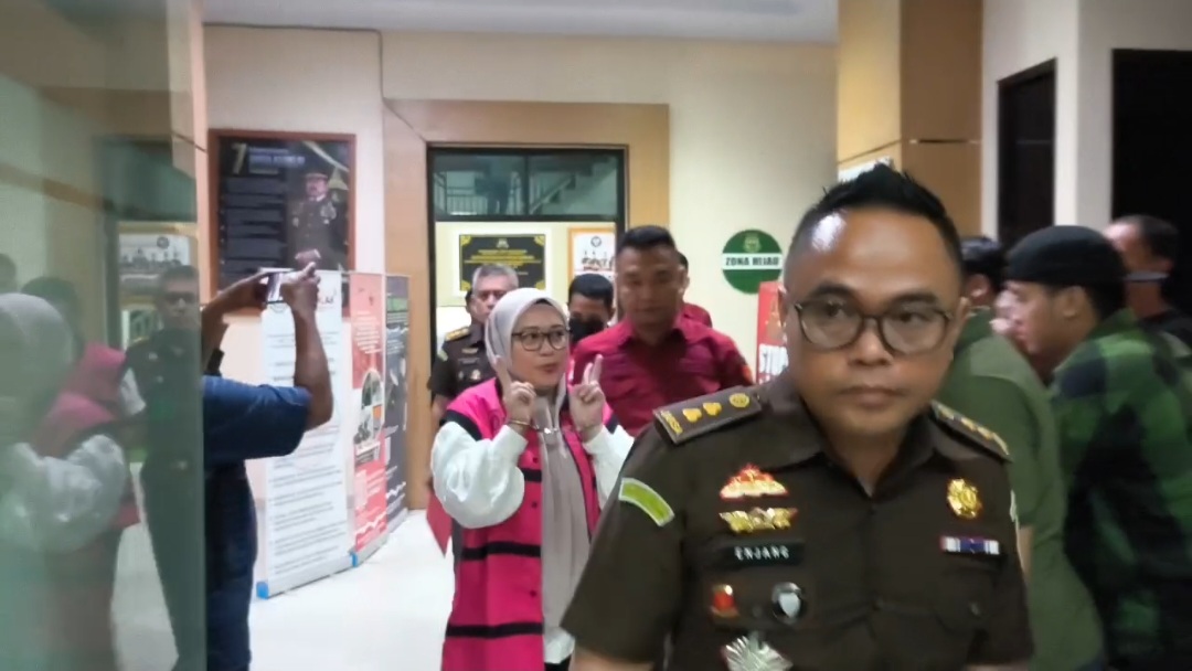 Mantan Sekda Kota Kendari dan Dua Stafnya Ditetapkan Tersangka Dugaan Korupsi
