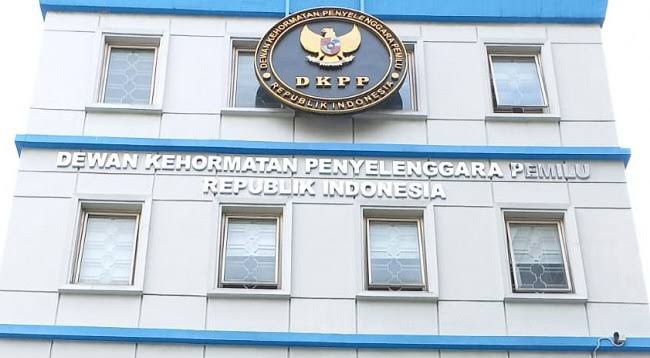 Terbukti Langgar Kode Etik, DKPP Berhentikan Dua Penyelenggara Pemilu
